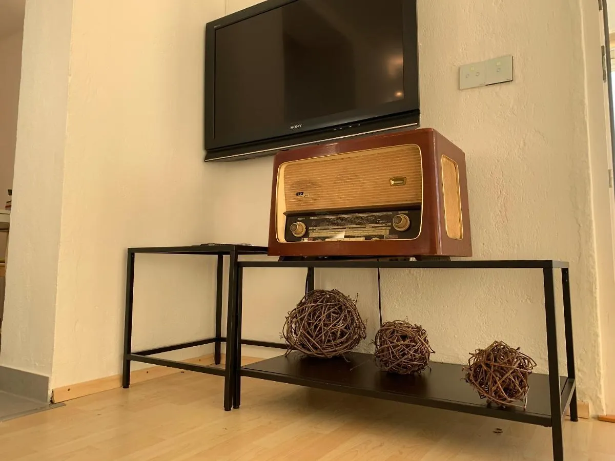 Studio Janko By El-Pi Tours Njivice Apartment